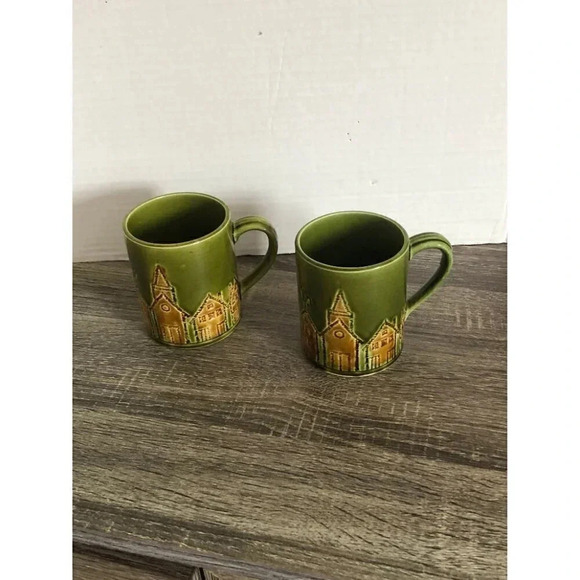 1960s Holt Howard Textured Mug  Pair - Picture 2 of 10